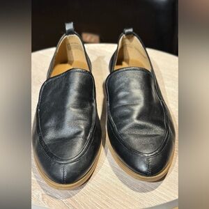 Susina Black Leather Loafers
Size 6 
Excellent condition!